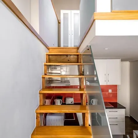 Charming With Ac And Loft On Ground Floor Lisboa