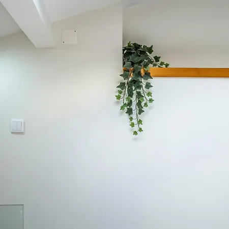 Loft In Graca With Ac On Ground Floor By Lisbeyond Apartmán