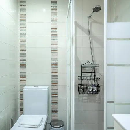 Loft In Graca With Ac On Ground Floor By Lisbeyond Apartmán Lisboa