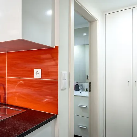 Apartmán Loft In Graca With Ac On Ground Floor By Lisbeyond Lisboa