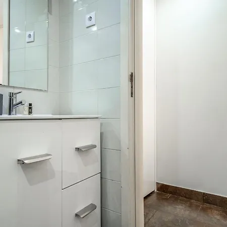 דירה Loft In Graca With Ac On Ground Floor By Lisbeyond *